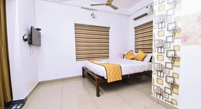 Двухместный номер Deluxe с видом на город Nirupama Hotel Aluva