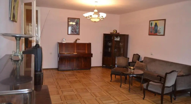 Апартаменты Apartments on Sarmen