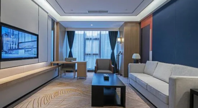 Люкс Deluxe W·T International Hotel