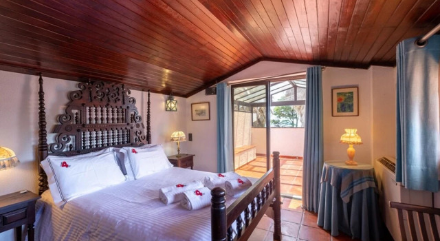 Rent4rest Sesimbra 4bdr Ocean View AND Private Pool Villa, Rezervovat Vila Hotely v Lisabon s bazénem, Bazén