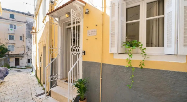 San Nikolas Studio 16
