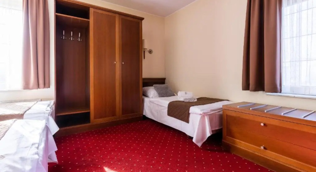 Трёхместный номер Standard Hotel Diamond w Białym Dworku