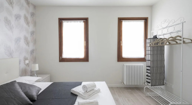 Апартаменты с 2 комнатами с видом на канал Apartments in San Marco with Canal View by Wonderful Italy