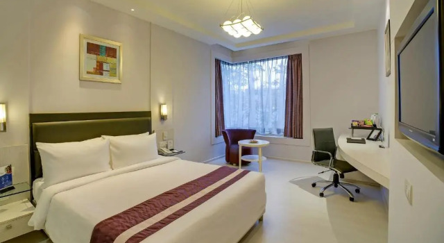 Двухместный номер Deluxe Sarovar Portico Naraina, Hotel