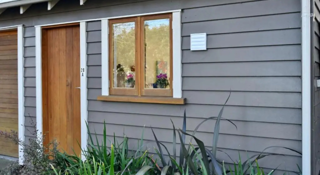 Коттедж Louisa Chandler - Christchurch Holiday Homes