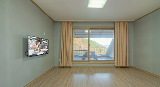 Sancheong Sinsegye Jirisan Resort, Prenota Resort Nae-ri 