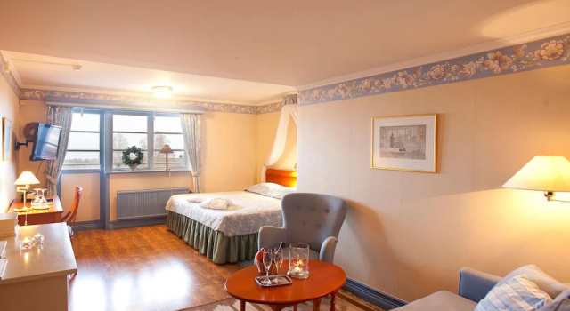 Полулюкс с балконом и с красивым видом из окна Tällbergsgårdens Hotell