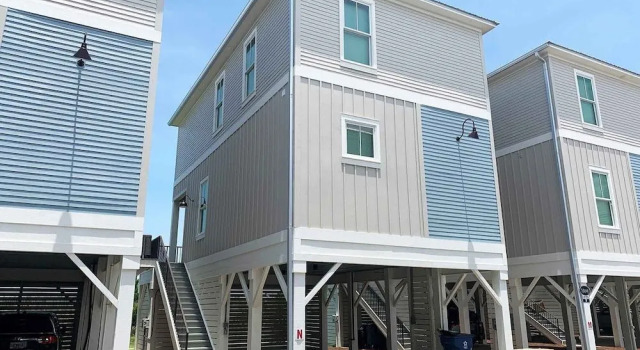West Side Cottages #N - Robin's Nest