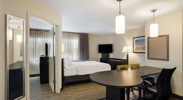 Sonesta Simply Suites Nashville Brentwood