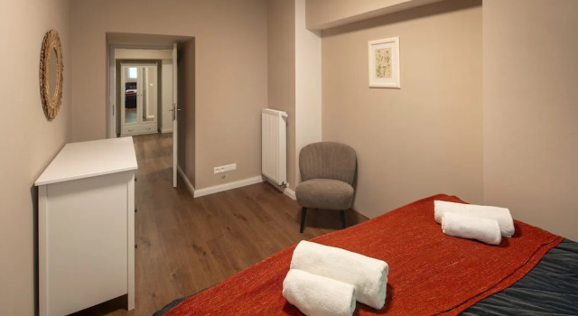 Апартаменты c 1 комнатой с балконом Downtown - Apart Hotel Zborovska