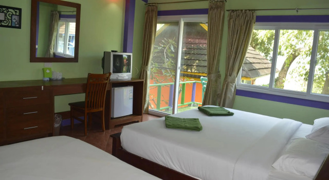 Трёхместный номер Standard Phi Phi View Point Resort