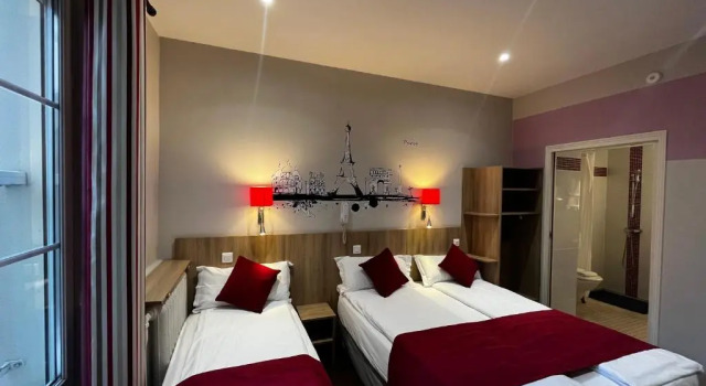 Трёхместный номер Standard Grand Hôtel De Turin