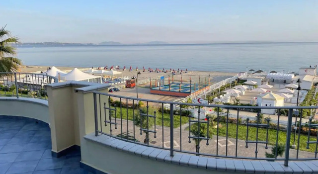 Апартаменты с видом на море La Baia Di Ulisse