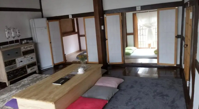 100 Korea House