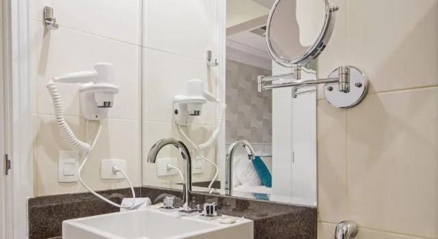 Трёхместный номер Premium с красивым видом из окна Hotel Estoril