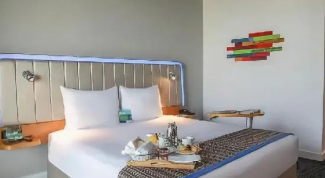 Yas Hotels by Experience Hub Inc Theme Parks, Забронировать Отель Остров Яс Абу-Даби, рядом с Аквапарк Yas Waterworld