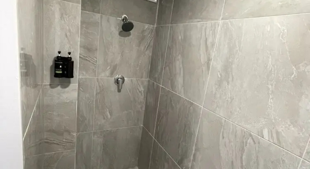 Коттедж 3 Bedroom House at 9 Steeles Lane