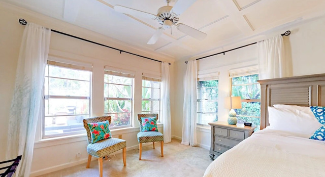 Tropical El Cid Bungalow #main Home - Front 2 Bedrooms 2 Bathrooms Cot