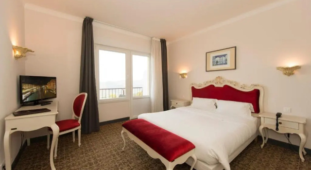 Двухместный номер Standard с балконом Alexain Hotel Restaurant & Wellness - Colmar Ouest