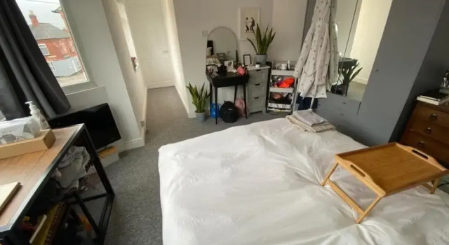 Private Apartment - Free Wifi, Parking, No Deposit, Varaa Huoneisto Asunnot kohteessa Merseyside, Huoneisto