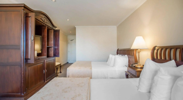 Четырёхместный номер Standard St Christophe Hotel & Spa, an Ascend Collection Hotel