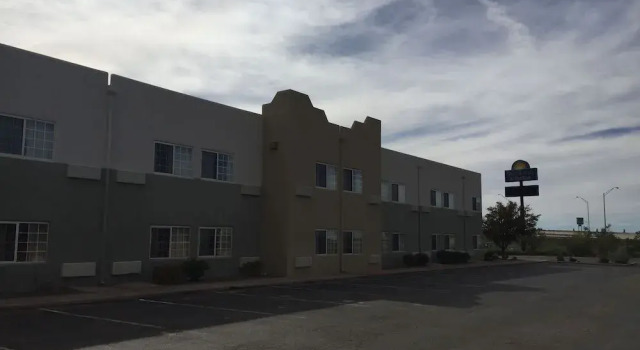 Days Inn and Suites Lordsburg, Varaa Hotelli Lordsburg New Mexico