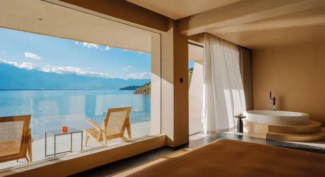 Dali Rushi Jiuxi Sea View Holiday Inn