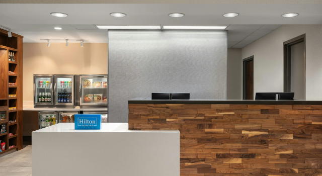 Hampton Inn Columbia Northeast-Fort Jackson Area, Забронировать Отель Отели Дентсвилл с парковкой, Парковка