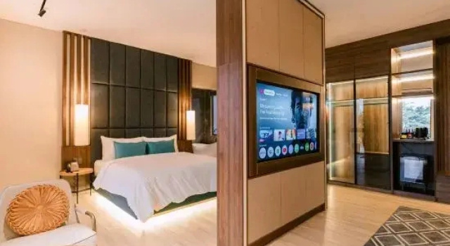 Люкс Superior JA Hotel
