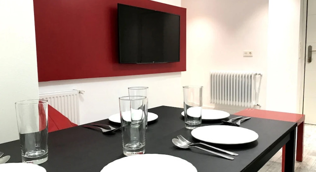 Smart-Tech Plaza Apartment