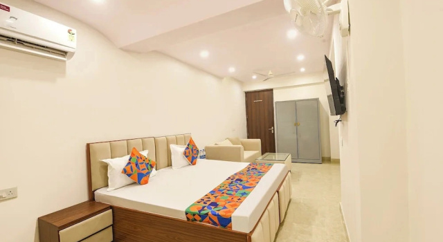 Fabhotel Durga Luxury Studio, Забронировать Отель Гургаон Gurgaon Region, рядом с ITM University Gurgoan