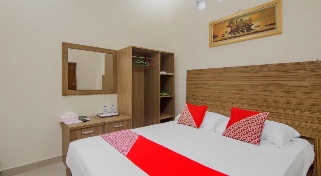 OYO 90327 Hotel Faradisa, Rezerwuj Hotel Pekanbaru Sumatra