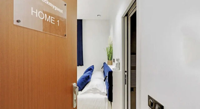 Modern Studio With AC in the Heart of Paris, Забронировать Отель Париж Иль-де-Франс, рядом с Станция метро Rambuteau
