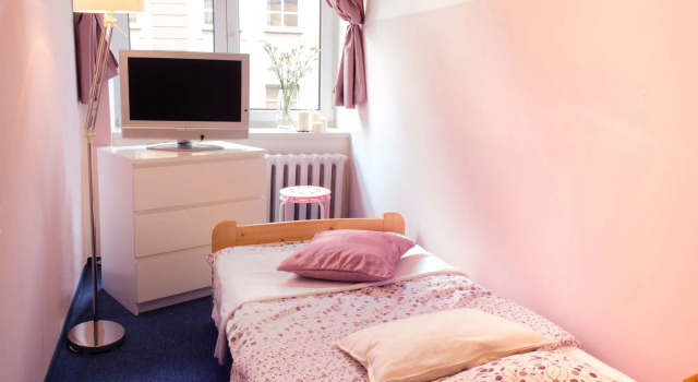 Absynt Hostel Wrocław, Забронировать Хостел Старе Място 