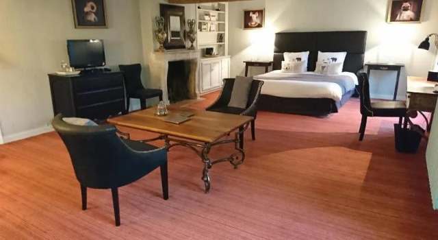 Côté Jardin, Rezervați Hotel Senlis Oise