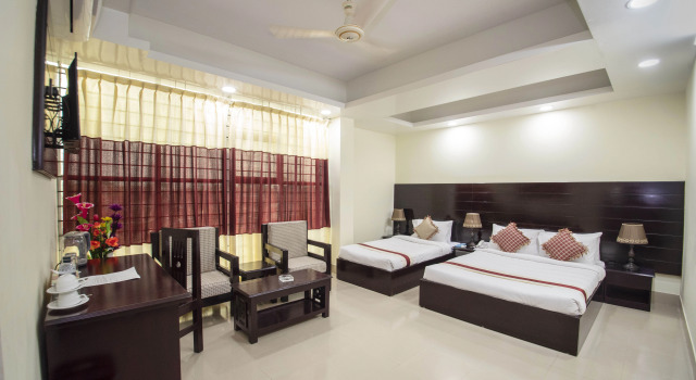 Трёхместный номер Deluxe Hotel Ali Plaza