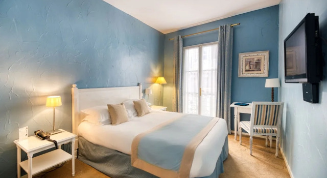 Komfortowy pokój Hotel d'Aragon