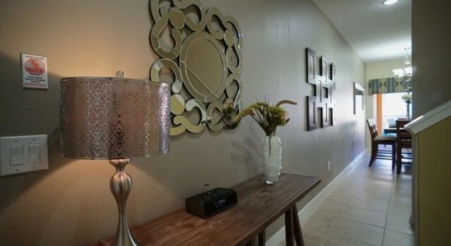 Near Disney! Town - Paradise Palms 4 Bedroom Townhouse, Book Feriehus Hoteller i Four Corners med pool, Swimmingpool