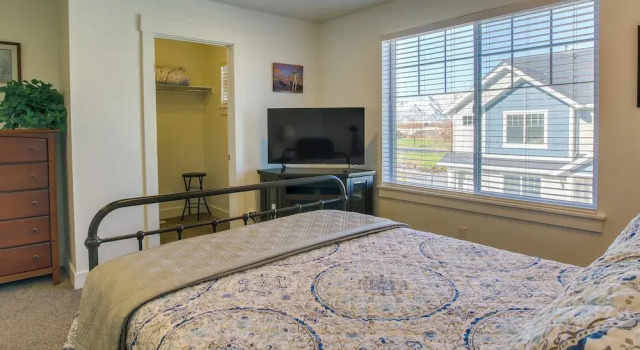 2 Mi to Zootah Providence Townhome with Fireplaces, Prenota Hotel Providence Stati Uniti