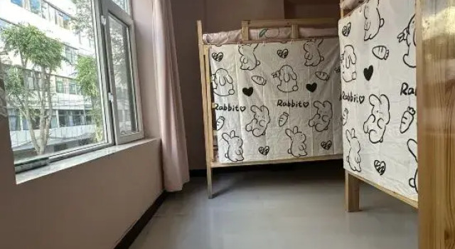 Liu Guang Lu Dian, Забронировать Отель Синин Цинхай, рядом с Ma Bufang Residence
