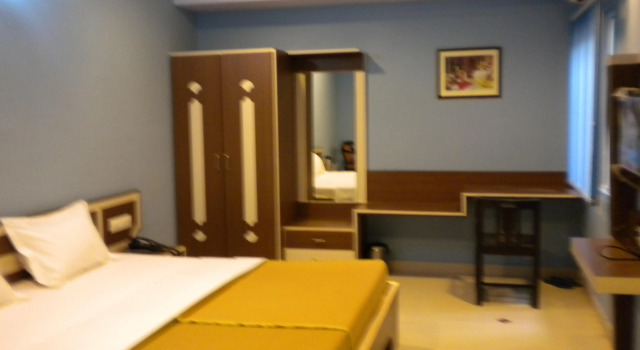 OYO 27803 Hotel Raj Mahal, Забронировать Отель Отели штата Раджастхана 3 звезды, 3*
