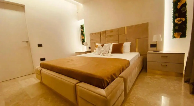 Zev Mediteraneo 27, Varaa Huoneisto Hotellit Mamaia-Sat pysäköinnillä, Pysäköinti