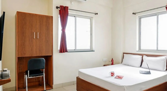 OYO Living 26804 Luxurious Studio Rooms