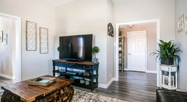 Bristol Abode, Đặt Khách sạn căn hộ Bristol Virginia