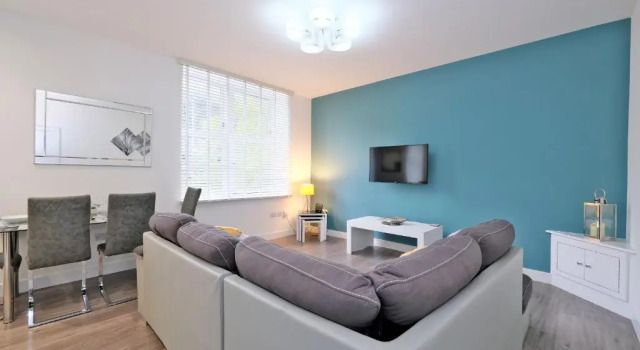 Апартаменты 5* Luxury 1 Bedroom Apartment in City Centre