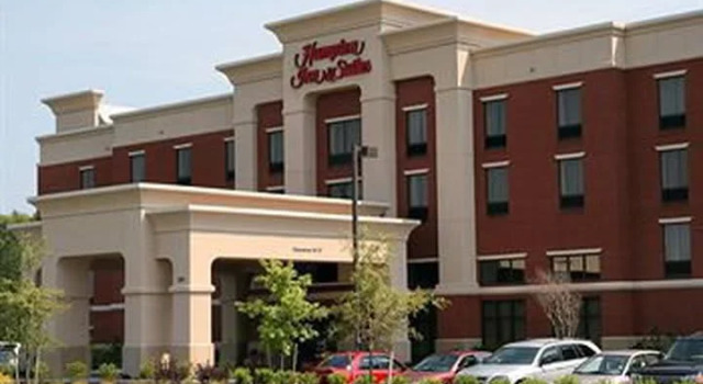 Одноместный люкс Hampton Inn & Suites Smithfield