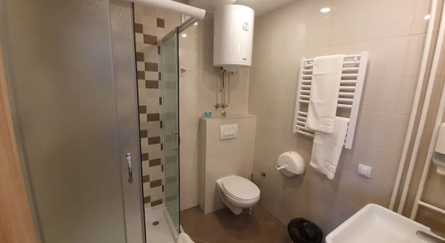 Номер Comfort Premium Crown Suites