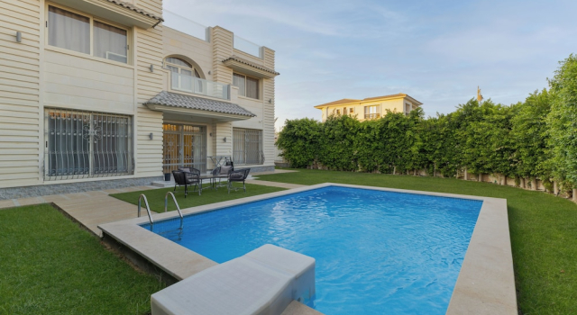 Вилла Luxury Alsawah|Luxury 6BR Villa with Private Pool