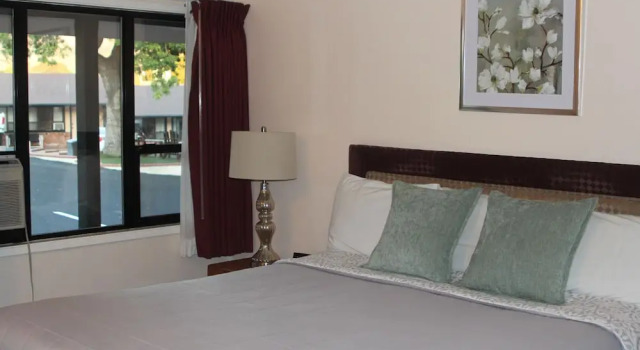 Двухместный номер Standard Peach Tree Inn