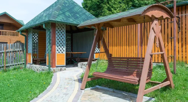 Zolota Rybka, Prenota Hotel Skhidnytsia 